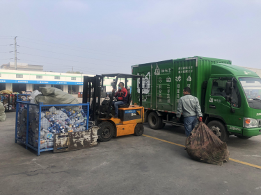 貓先生回收，互聯(lián)網(wǎng)+回收，廢品回收創(chuàng)業(yè)，回收加盟，智能回收箱廠家