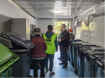 貓先生智能垃圾分類，小區(qū)垃圾房廠家，專業(yè)垃圾收集站制造