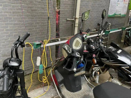 電動自行車充電樁，智能無線充電，電單車充電樁廠家