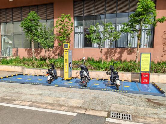 電動自行車無線充電樁，電動摩托車無線充電站，電動兩輪車智能無線充電，共享電單車智能無線充電樁